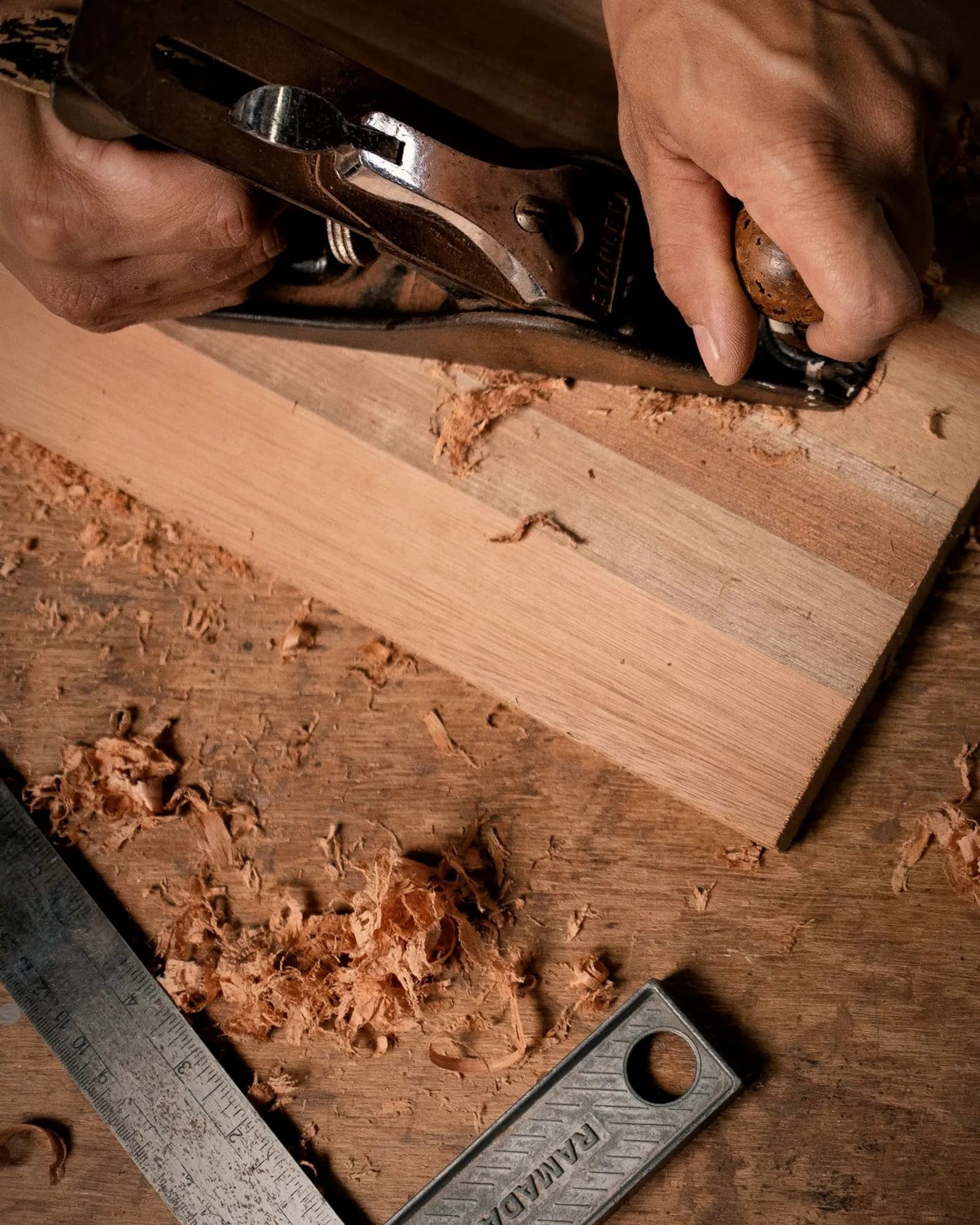 Bat Repair, photo 1